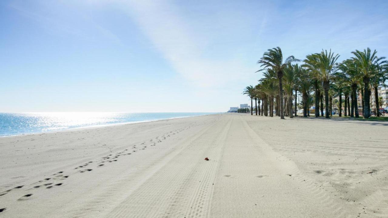 Oasis Playamar Apartment Torremolinos Exterior photo