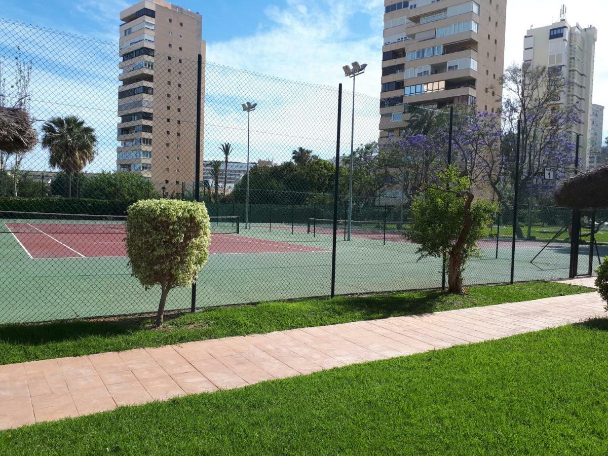 Oasis Playamar Apartment Torremolinos Exterior photo